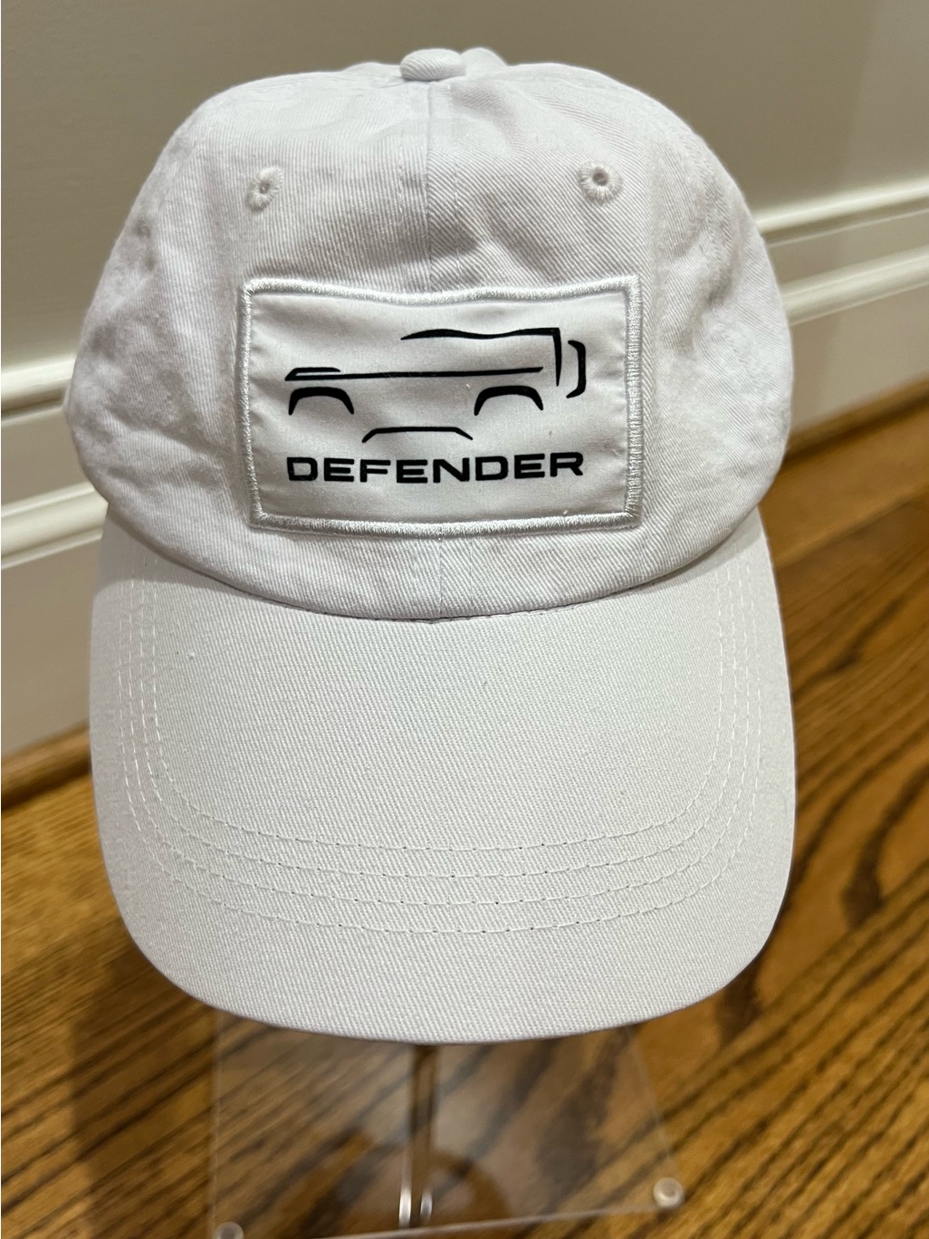Defender Kentucky Three Day Event 2025 Hat White Collectors Cotton Land Rover Defender Kentucky Three Day Event 2025 Hat White Collectors Cotton Land Rover